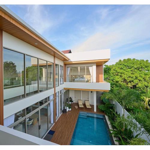 Villa Belcasa Phuket, Cherngtalay I New Cozy 3BR Pool Villa, Walk to Boat Avenue, Near Bangtao Beach
