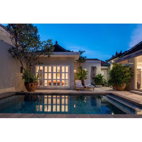 VILLA BELLA - 7Min Beach Access - 10min to Canggu