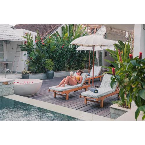 Villa Bella Seseh, 3-Br With Private Pool