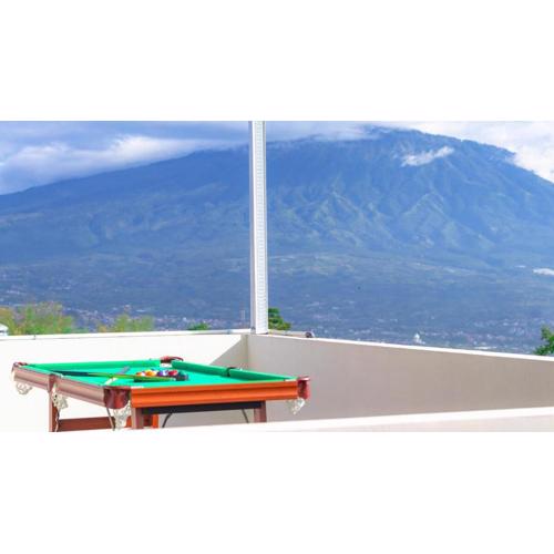 Villa Bhagyam with Private Pool and Rooftop