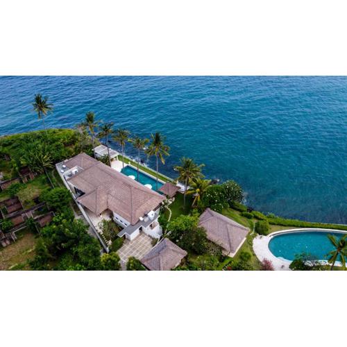 Villa Blanca by Alfred in Bali