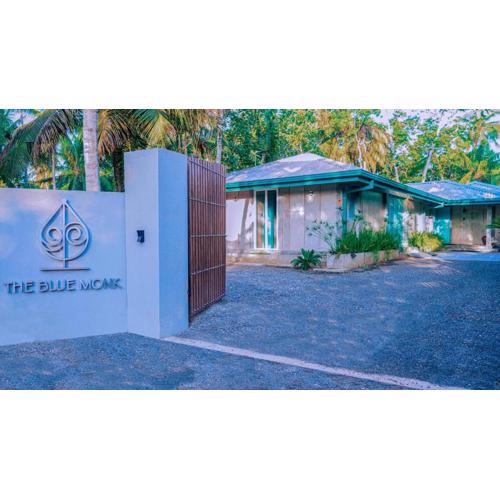 Villa Blue Monk - Thema Collection