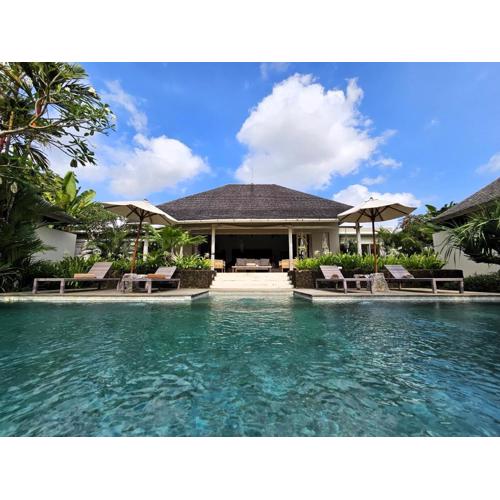 Villa Bodhi Kulture - Huge 4 BR Luxury Villa for families & groups in Canggu - Bali