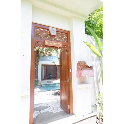 Villa Bristol