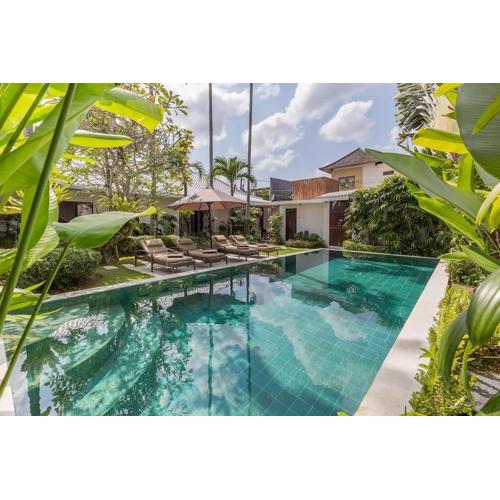 Villa Budha 2 4bedrs 12m Pool, 700m2 garden&BBQ, central & quiet