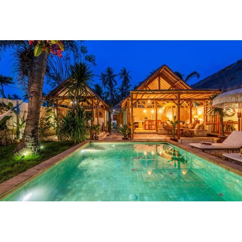 Villa Burung Gili Air Authentic 3-Bedroom Bamboo Villa with Private Pool