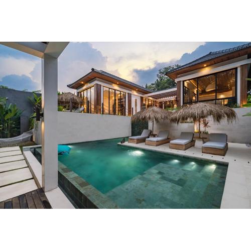 Villa Calvina by BaliSuperHost