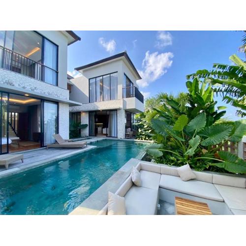 Villa Cana In the Heart of Canggu - By Aroha Holiday Homes