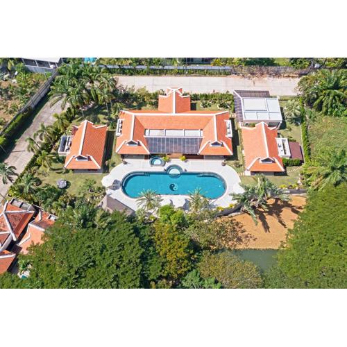 Villa Carlos, Luxury 7 BDR Private Pool Villa, Baan Bua Nai Harn, Phuket