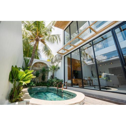 Villa Casa Goya - Lofty Pool Villa Near The Beach in Vibrant Legian