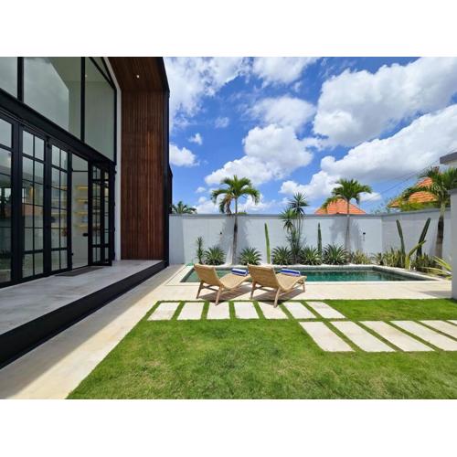 Villa Casa Josephine by Maheswara