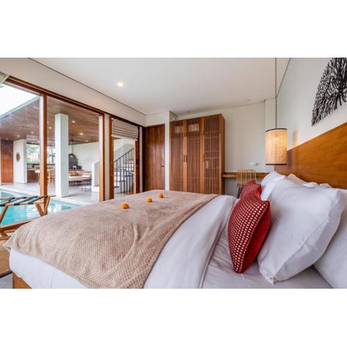 Villa Casanaya - Private 3 BR Villa with Pool in Canggu