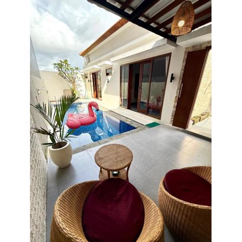 Villa Dedalu at North Canggu - Free Rent Scooter