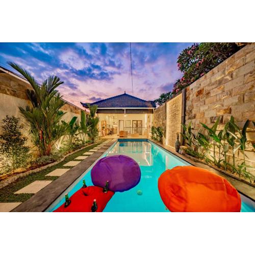 Villa Domino - *NEW* Luxurious 2BR w/ Pool @Central Seminyak