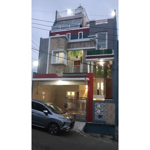 VILLA DUANA BATU TOP VIEW with indoor privat pool, PS 5, billiard, and rooftop 360 mountain view