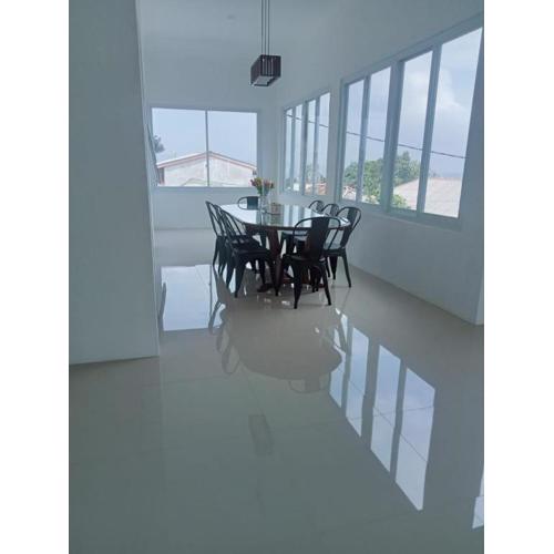 VILLA DUMA ORCHID Cipanas