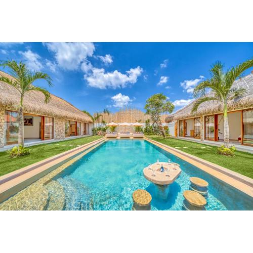 Villa El Gaucho: Brand New 9BDR Prime Location