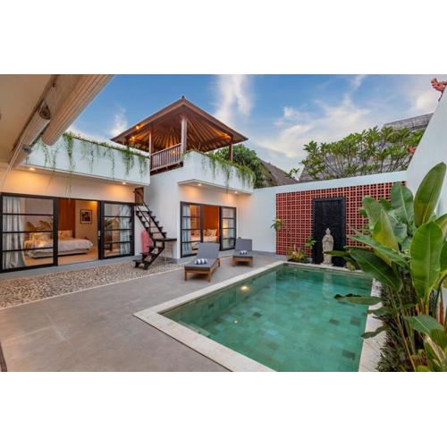 Villa Elea - Bright & Modern 2BR Villa in Seminyak with Private Pool and Sunset Rooftop