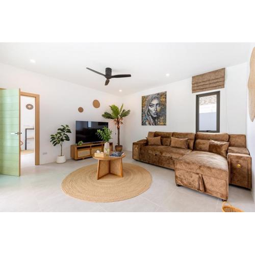 Villa Elsa with Garden -Included Airport pick up