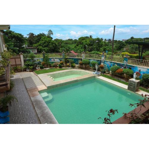 Villa Elsie Resort and Hotel
