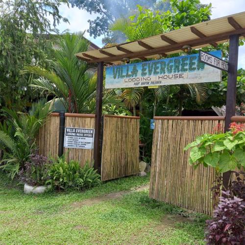 Villa Evergreen Restaurant and Rooms