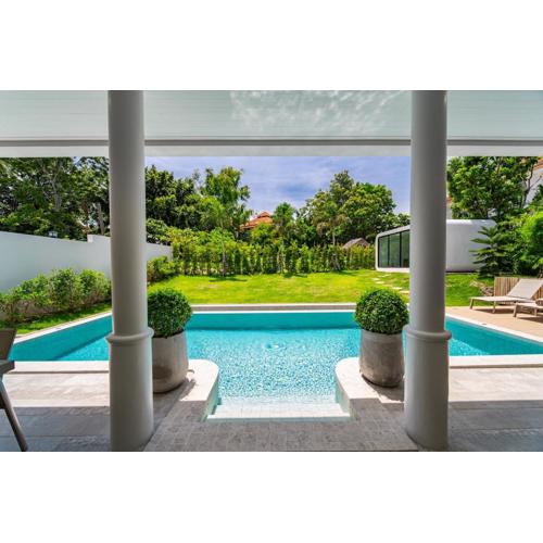 Villa Hanna 5 minute walk to the beach