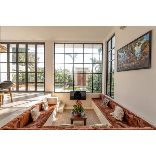Villa Harimu - Berawa Modern Homey Villa 10-mins to Beach