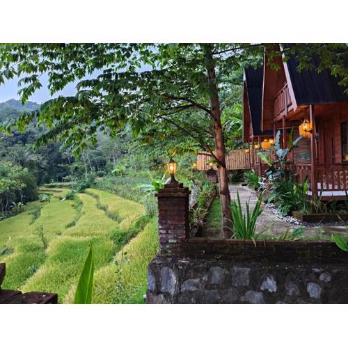 Villa Hening Senja Borobudur