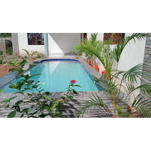 Villa hibiscus diani