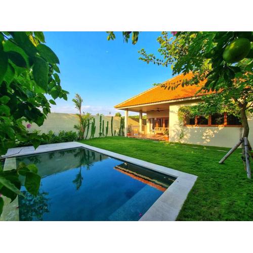 Villa Hideaway Seseh Beach