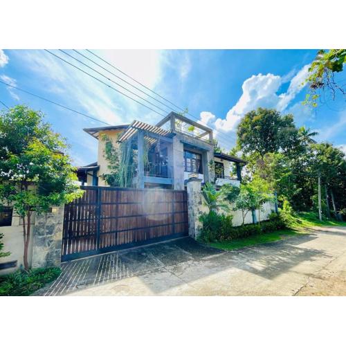 Villa in kandy- kundasale