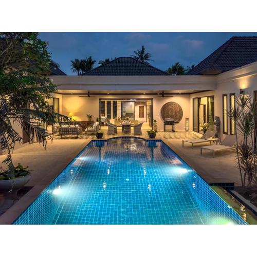 Villa Intira 5 bedrooms with 12m private pool and garden