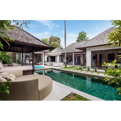 Villa Iris by BaliSuperHost