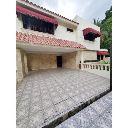 Villa Isabel, NO SMOKING, cerca embajada USA