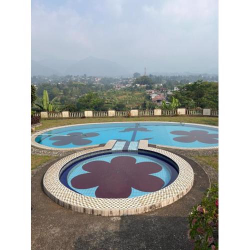 VILLA ISTANA 9 BEDROOMS