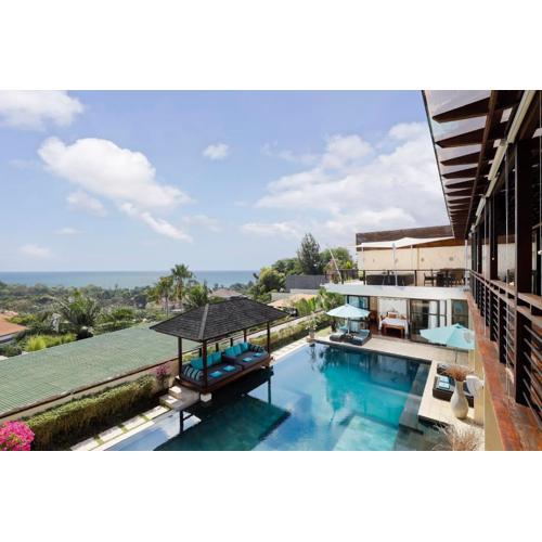 Villa Jamalu by Nakula