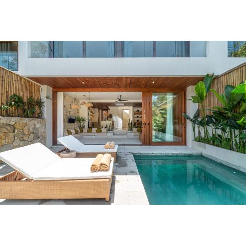 Villa Jaran - NEW 2BR Uluwatu Escape with Rooftop, Near Beaches!