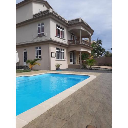 Villa Jehan Tourist Residence