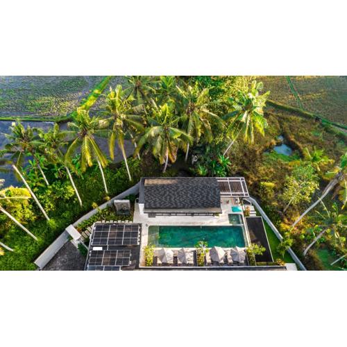 Villa Jehanne by BaliSuperHost