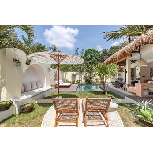 Villa Jodoh - Exciting Chic 4BR Stylish Villa Near Seminyak, Perfect for a Trendy Getaway