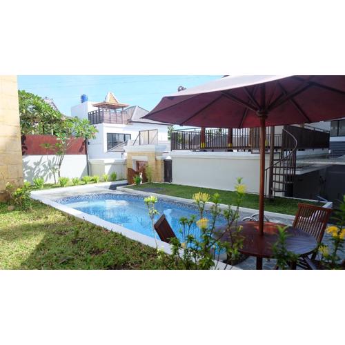 Villa Jogja Grand Bale with Private Pool by Simply Homy
