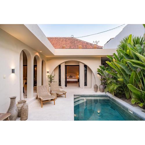 Villa Joonam - Free Gym, Sauna & Pool - Canggu Luxury 2BR Villa