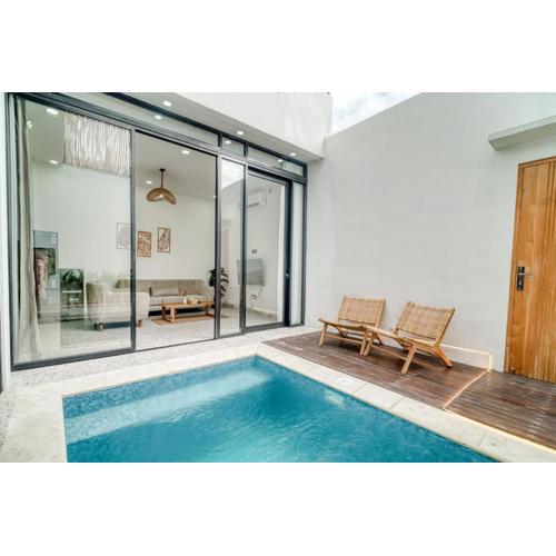 Villa Julia 3BR Brand New Villa in Kerobokan,Bali