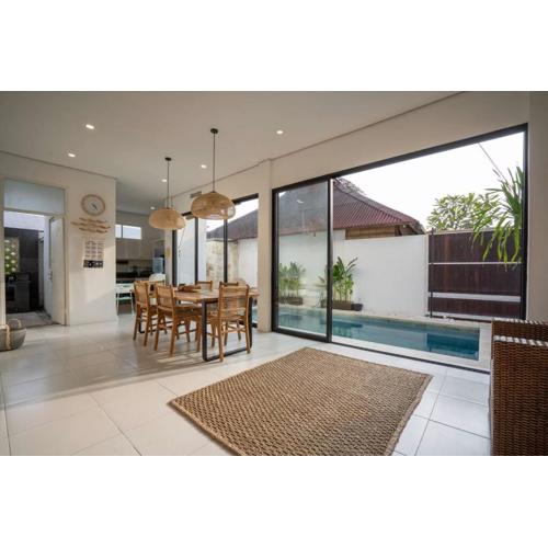 Villa Kainara 2 - Cozy villa in center of Seminyak