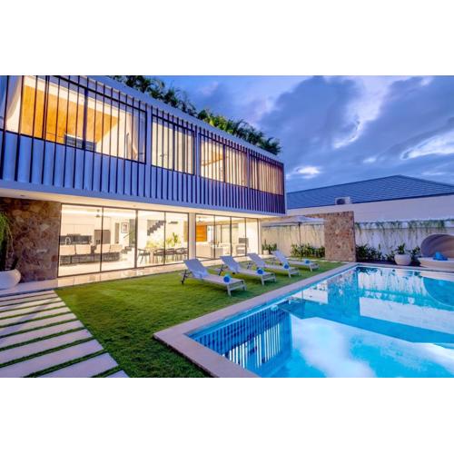 Villa Kamawis Seminyak