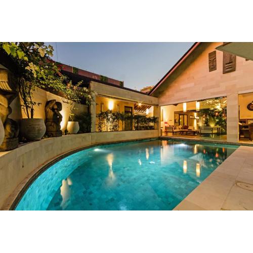 Villa Karang Berawa