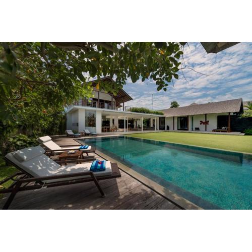 Villa Kavya - 8-minute walk from Berawa Beach