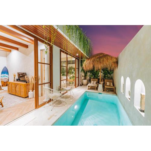 Villa Kaya Canggu, 5mins walk to the Beach, New 1BR Pool Villa in Canggu