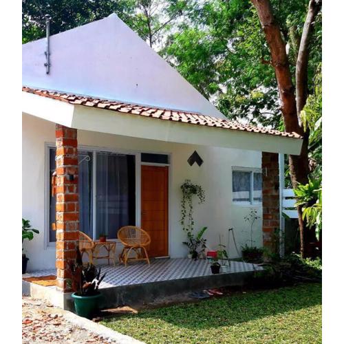 Villa Kebun Prambanan