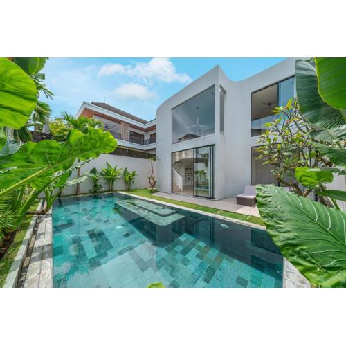 Villa Kiyoji: Brand New Minimalistic 3BR in Umalas